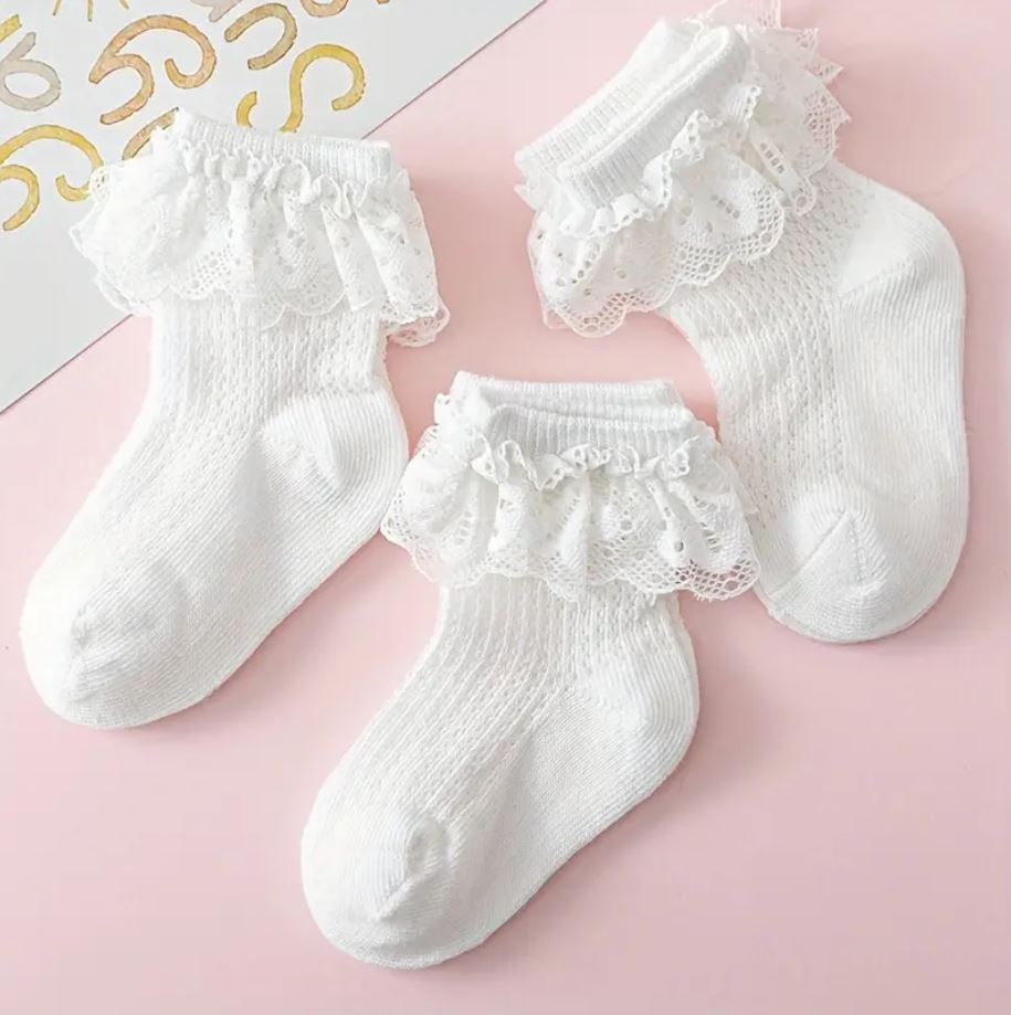 Girls Socks: OFF WHITE